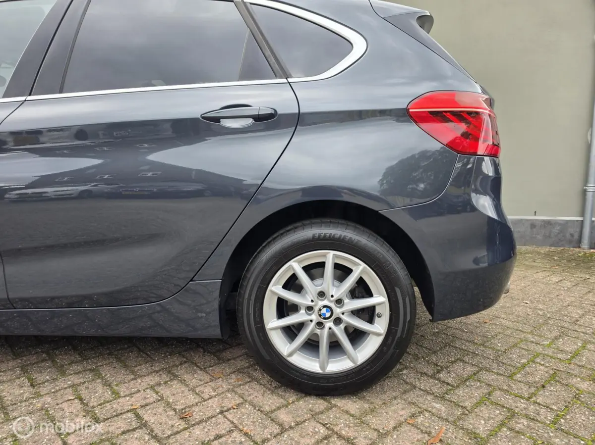 218i Executive Navi/Led/Trekhaak
