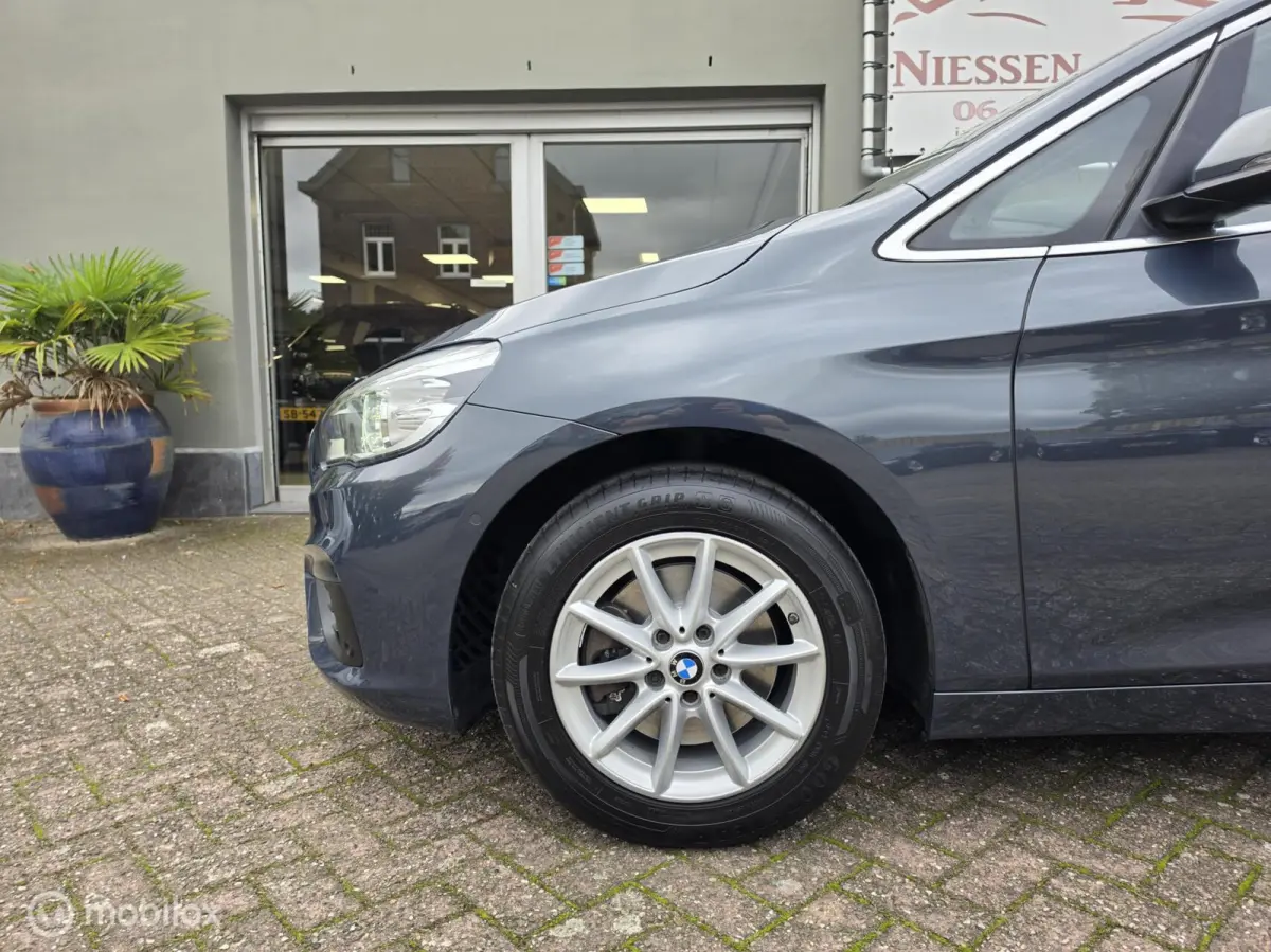 218i Executive Navi/Led/Trekhaak
