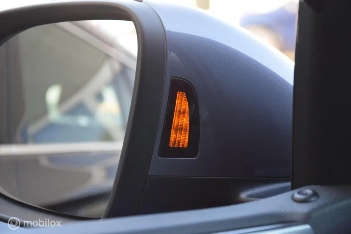 1.0 TSI Style Adaptive Cruise Apple Carplay Blind spot