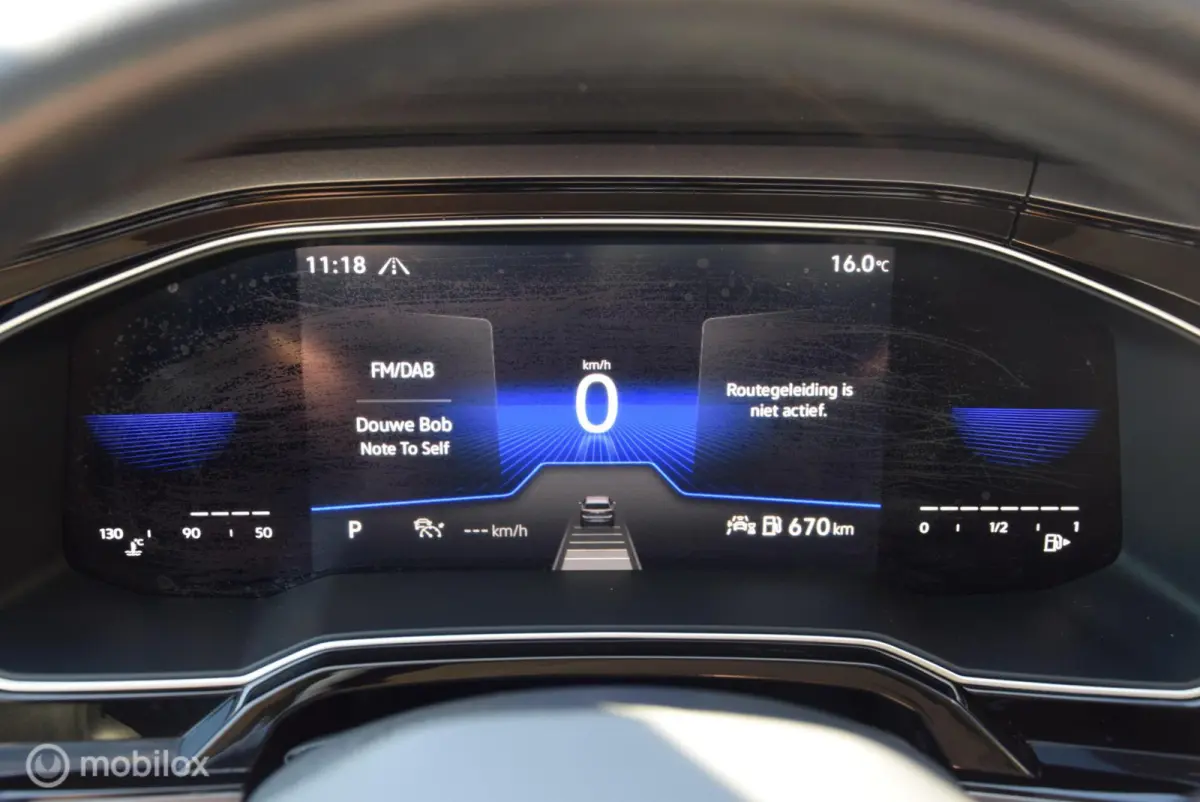 1.0 TSI Style Adaptive Cruise Apple Carplay Blind spot
