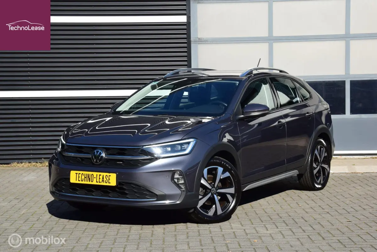 1.0 TSI Style Adaptive Cruise Apple Carplay Blind spot