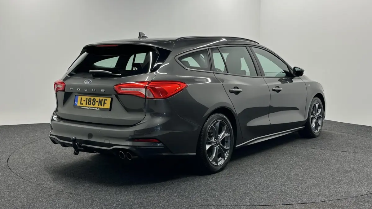 1.0 EcoBoost ST Line Business|Winterpack|Carplay|Navi|