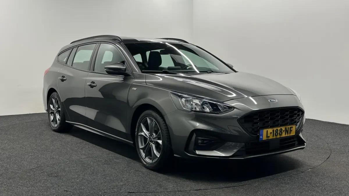 1.0 EcoBoost ST Line Business|Winterpack|Carplay|Navi|