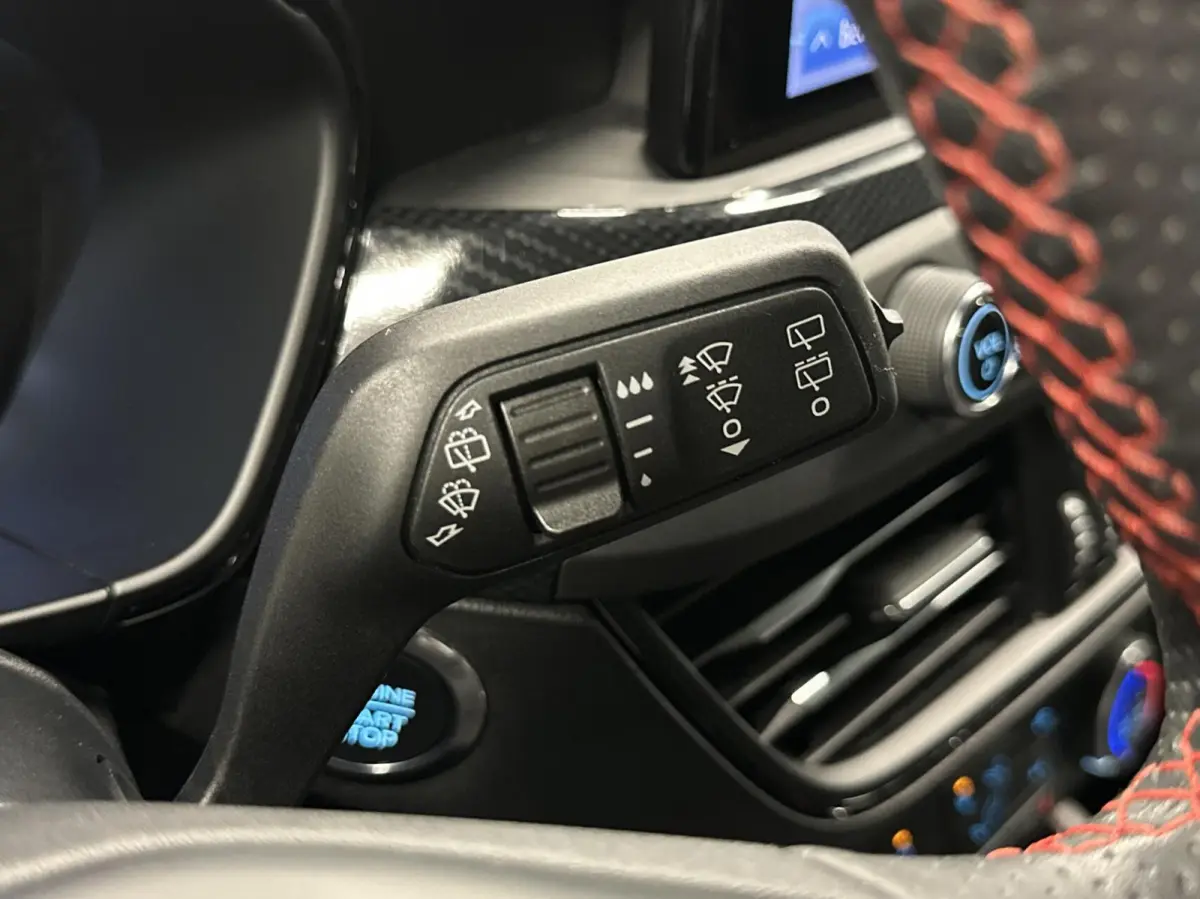 1.0 EcoBoost ST Line Business|Winterpack|Carplay|Navi|