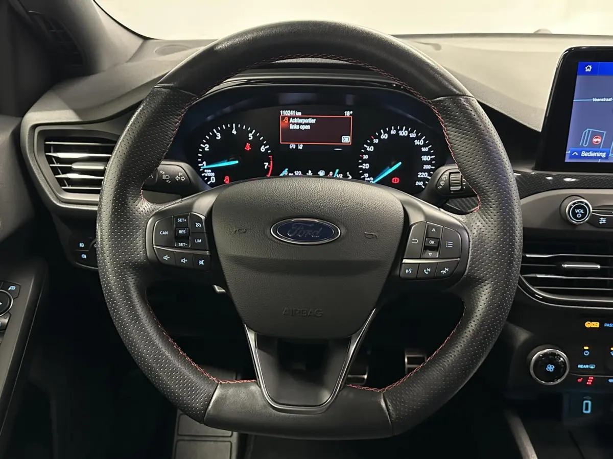 1.0 EcoBoost ST Line Business|Winterpack|Carplay|Navi|