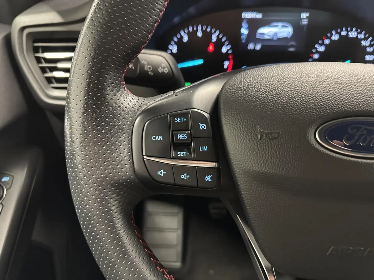 1.0 EcoBoost ST Line Business|Winterpack|Carplay|Navi|