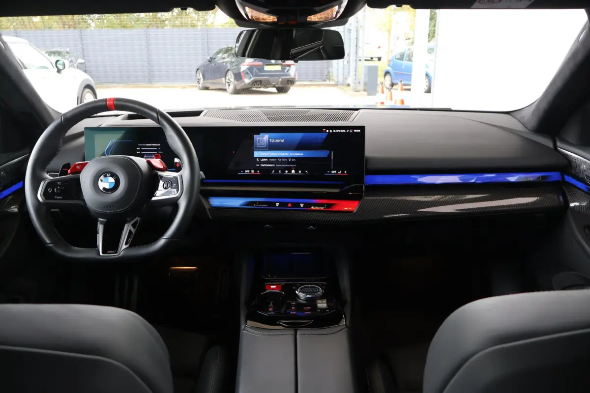 M5 | Driving Assistant Professional | Parking Assistant Professional | Bowers & Wilkins | M Drivers Pack | Panoramadak