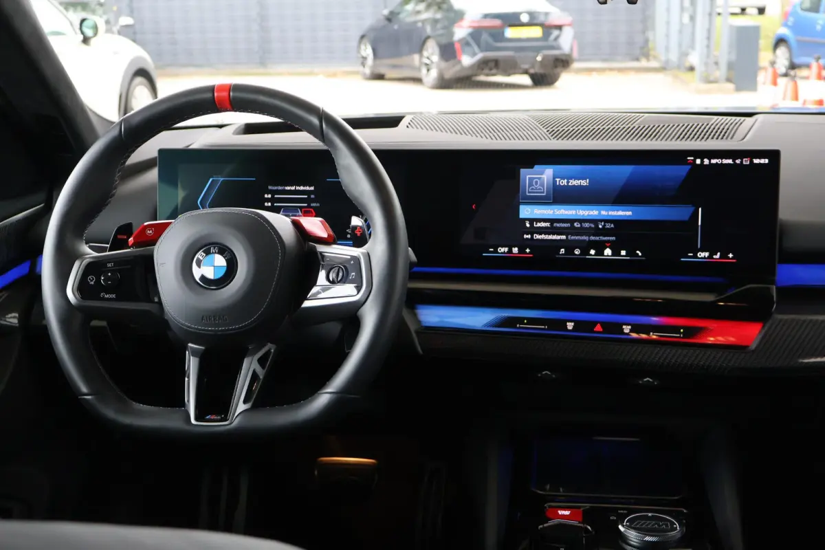 M5 | Driving Assistant Professional | Parking Assistant Professional | Bowers & Wilkins | M Drivers Pack | Panoramadak