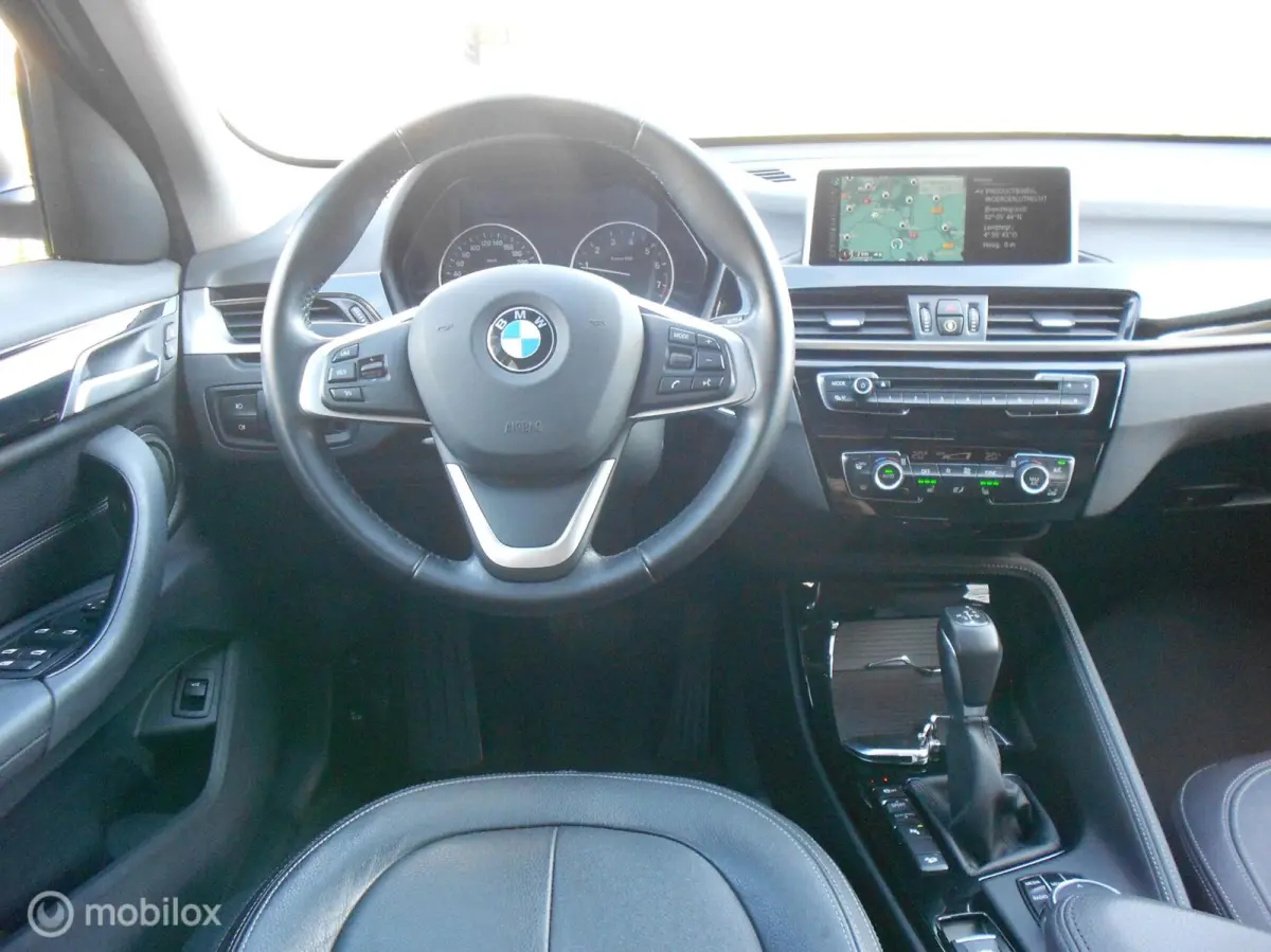 xDrive20i Centennial High Executive head- up display leer