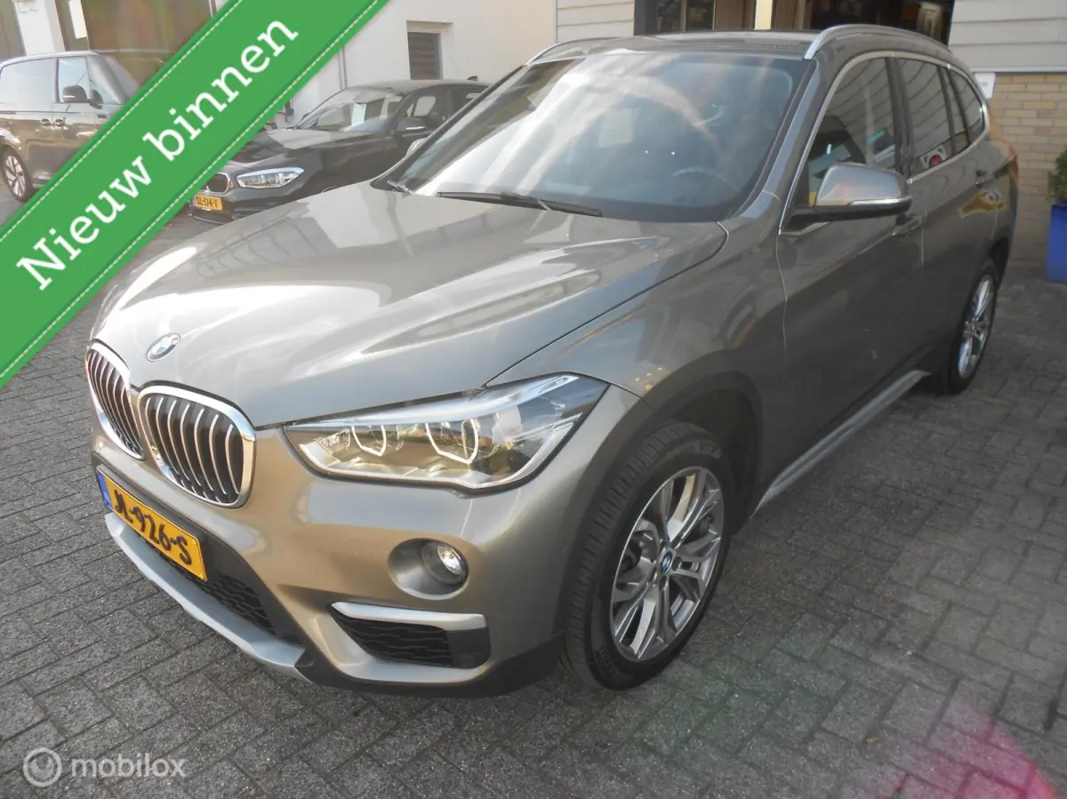 xDrive20i Centennial High Executive head- up display leer