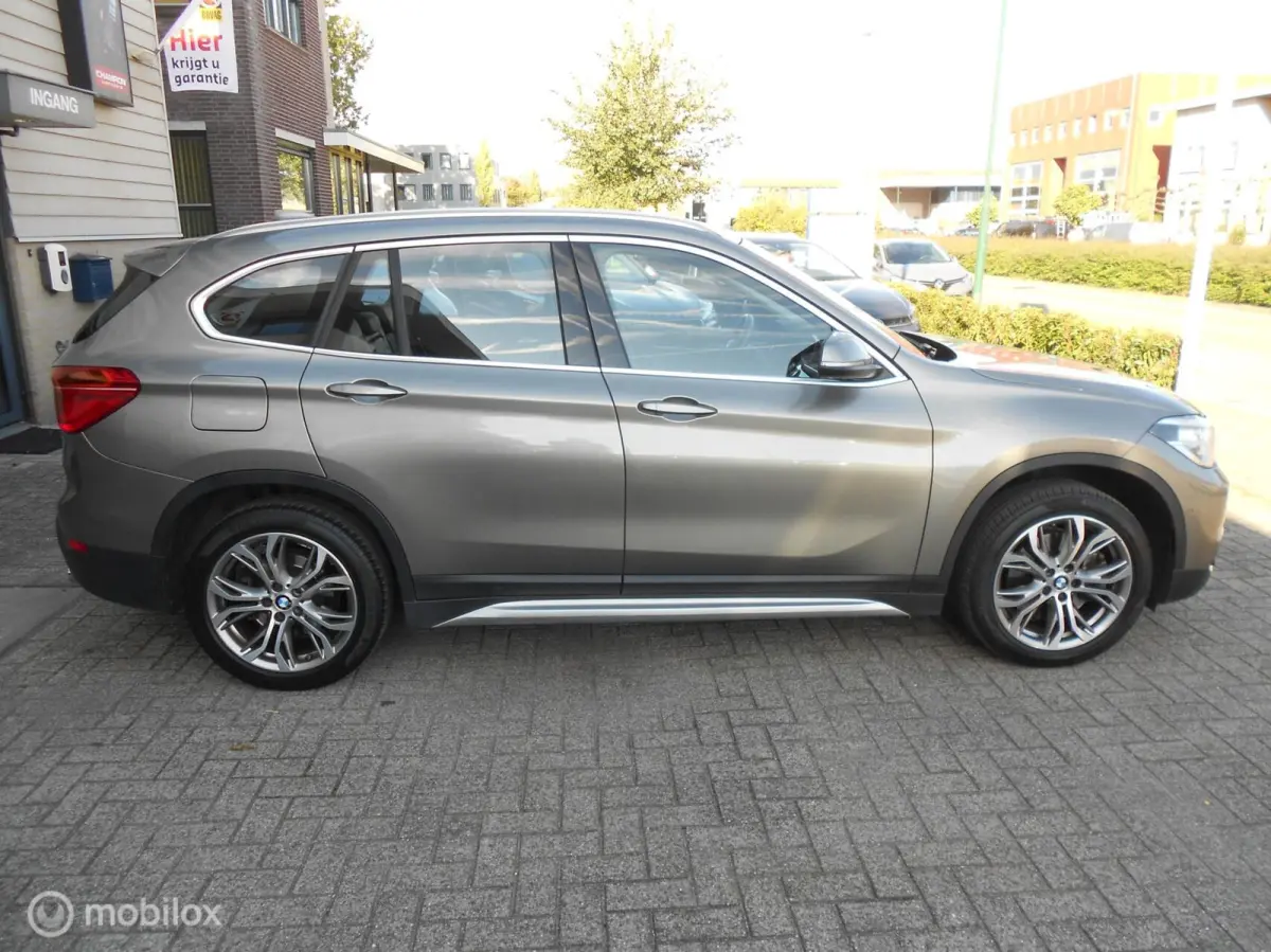 xDrive20i Centennial High Executive head- up display leer