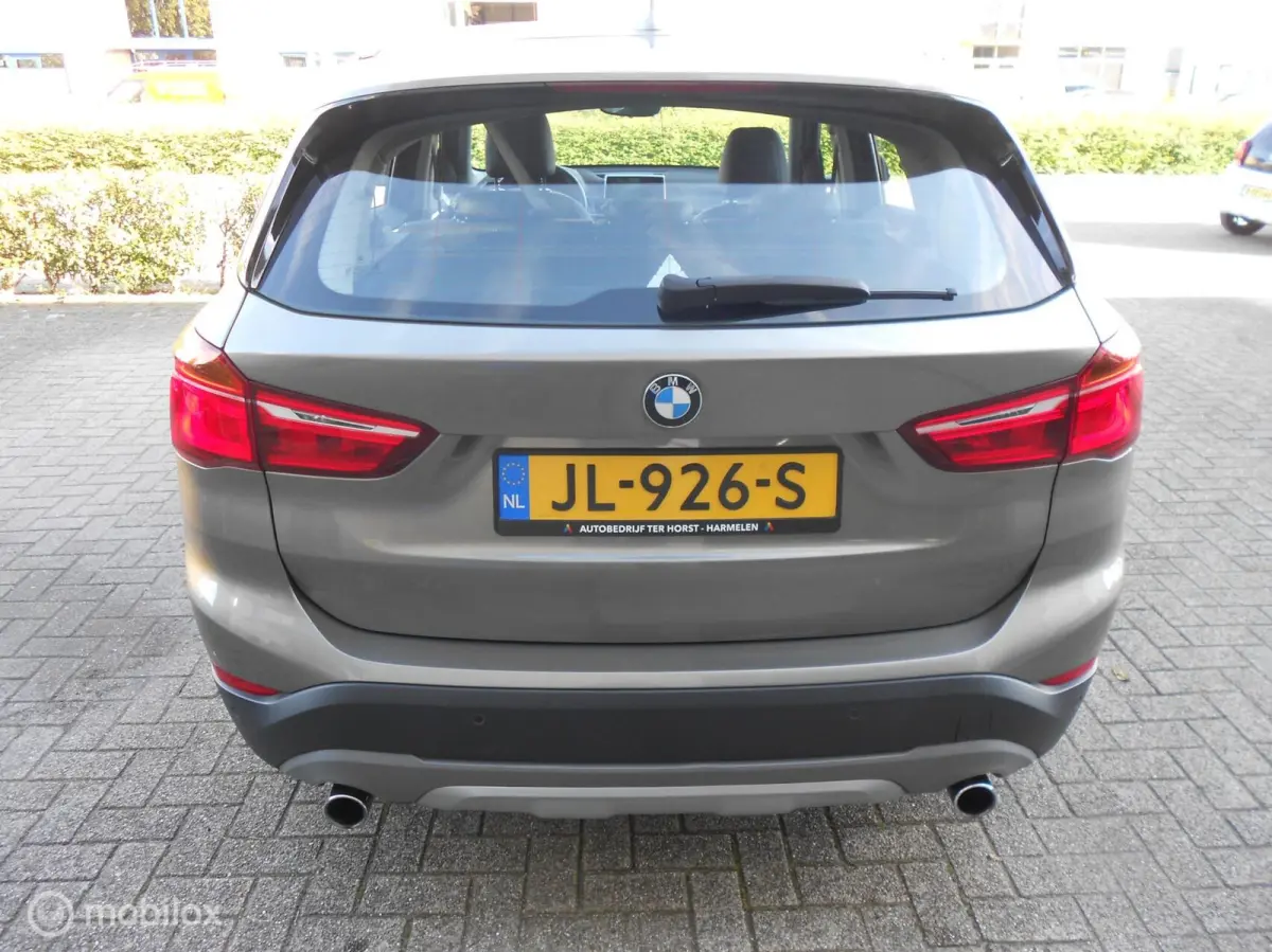 xDrive20i Centennial High Executive head- up display leer