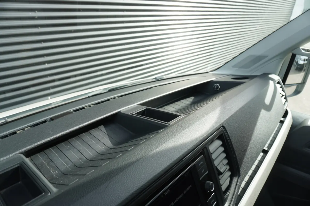 140pk Automaat Bakwagen Laadklep zijdeur Apple Carplay Airco Cruise control