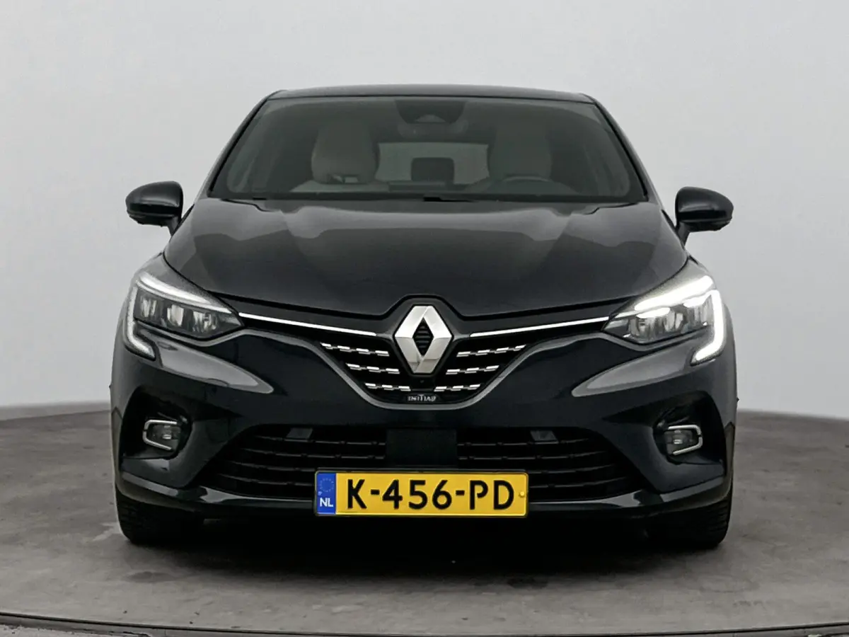 E-Tech Hybrid 140pk Initiale Paris | 360 Camera | CarPlay | Stoel/Stuurverwarming | Dodehoekbewaking