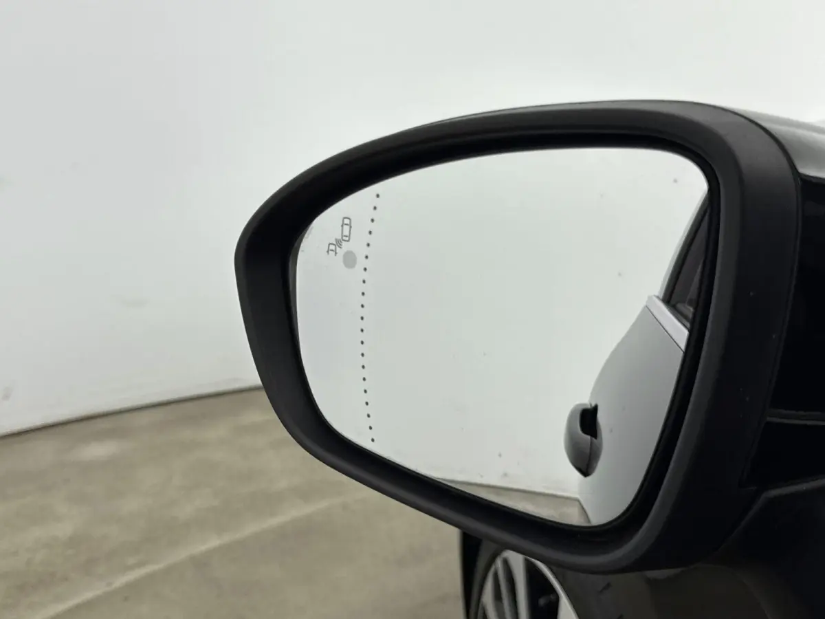 E-Tech Hybrid 140pk Initiale Paris | 360 Camera | CarPlay | Stoel/Stuurverwarming | Dodehoekbewaking
