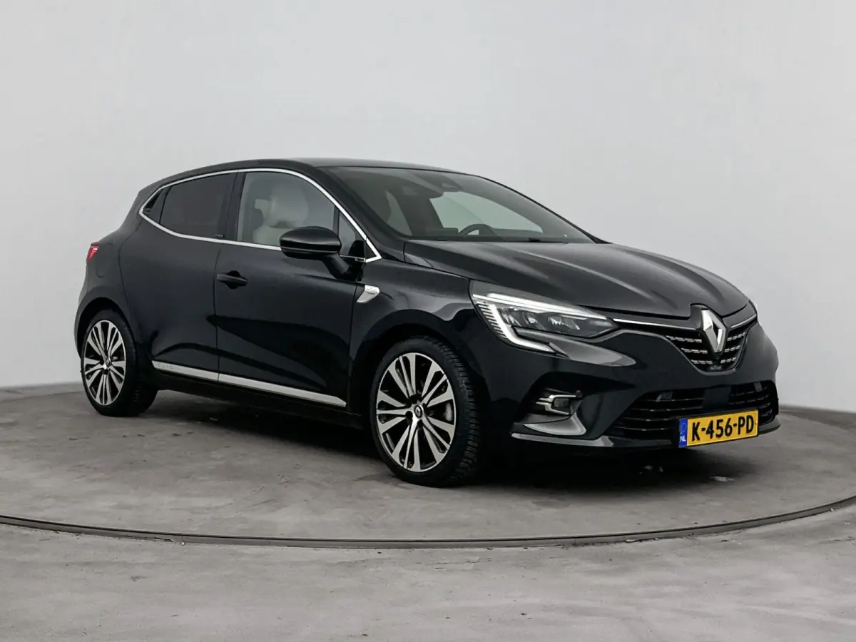 E-Tech Hybrid 140pk Initiale Paris | 360 Camera | CarPlay | Stoel/Stuurverwarming | Dodehoekbewaking