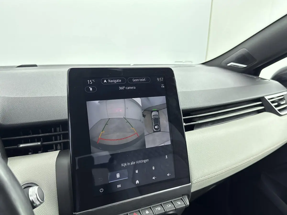 E-Tech Hybrid 140pk Initiale Paris | 360 Camera | CarPlay | Stoel/Stuurverwarming | Dodehoekbewaking