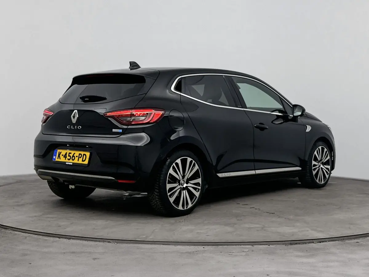 E-Tech Hybrid 140pk Initiale Paris | 360 Camera | CarPlay | Stoel/Stuurverwarming | Dodehoekbewaking