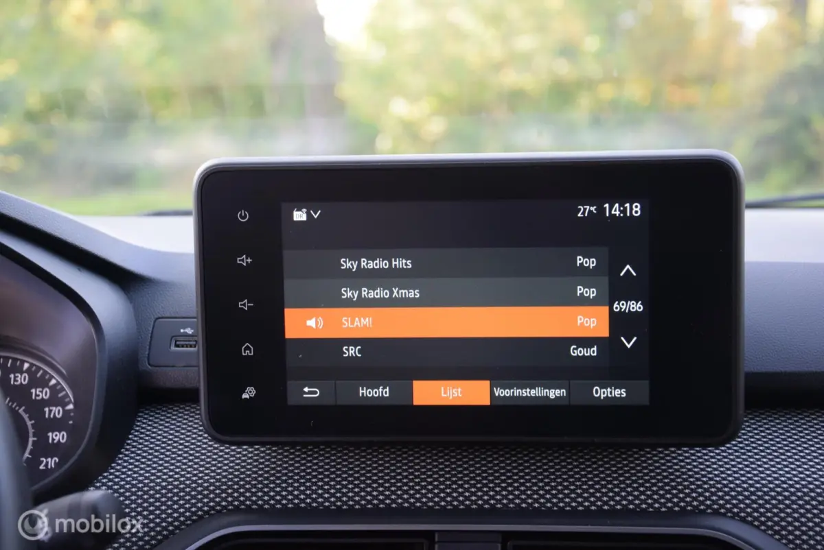 1.0 TCe 100 ECO-G Expression Trekhaak Apple Carplay Cruise control