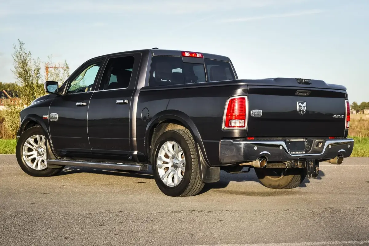 1500 4X4 5.7 V8 4x4 Crew Cab Laramie