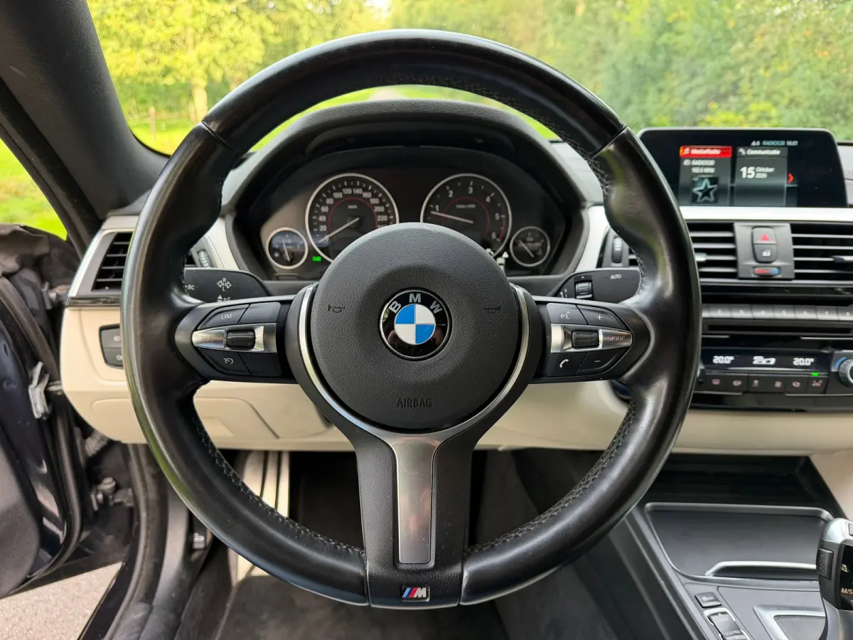 418d Centennial High Executive | " 165.000 " KM + M Pakket + Leder Nu € 16.975,- !!!