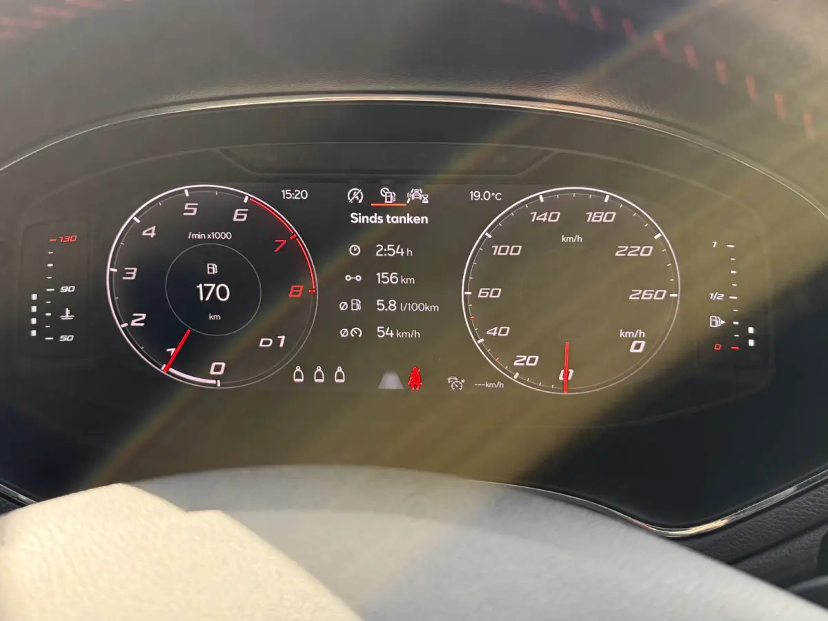 1.0 TSI FR Business Intense Plus | Camera | Apple Carplay