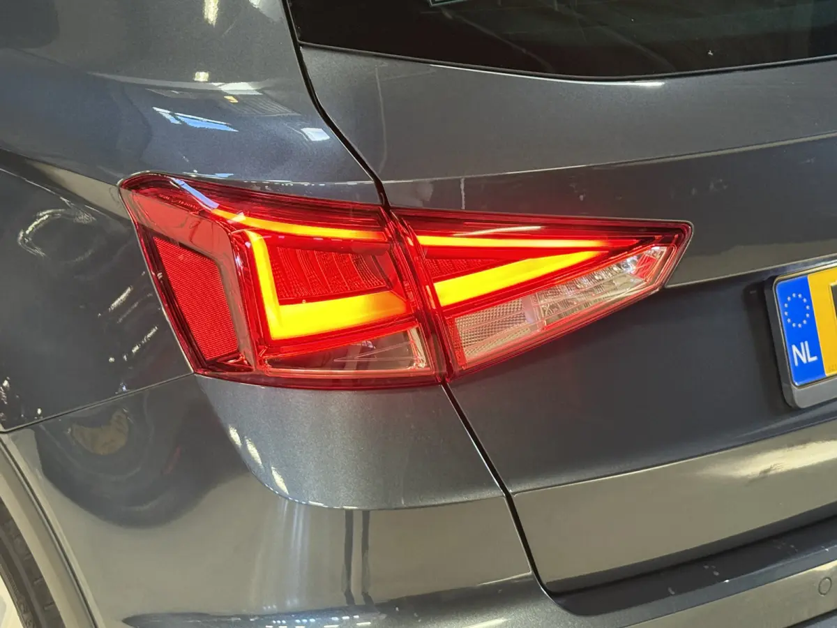 1.0 TSI FR Business Intense Plus | Camera | Apple Carplay