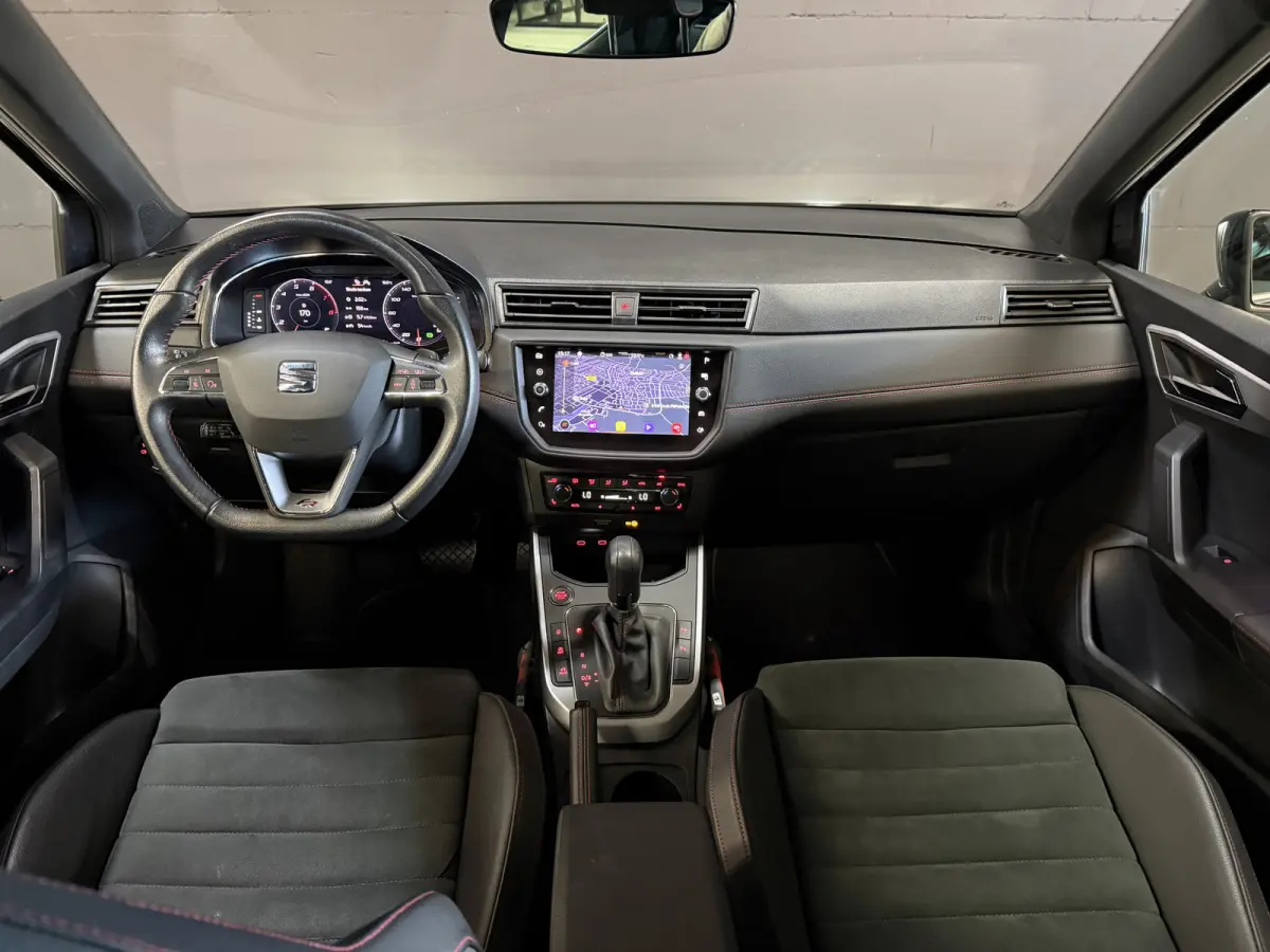 1.0 TSI FR Business Intense Plus | Camera | Apple Carplay