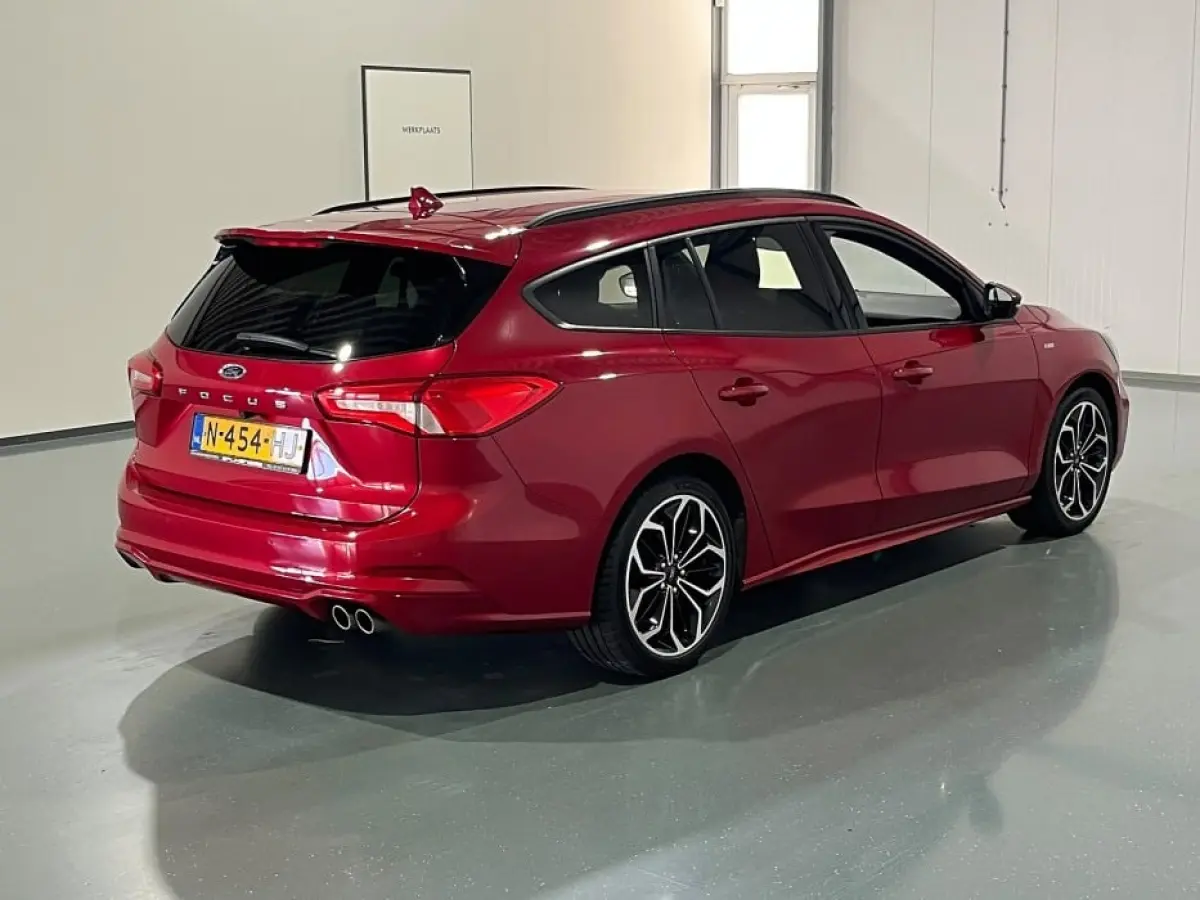 1.0 ST Line X | B&O Audio | Stoelverwarming | Adap. Cruise | Apple Carplay | Navigatie