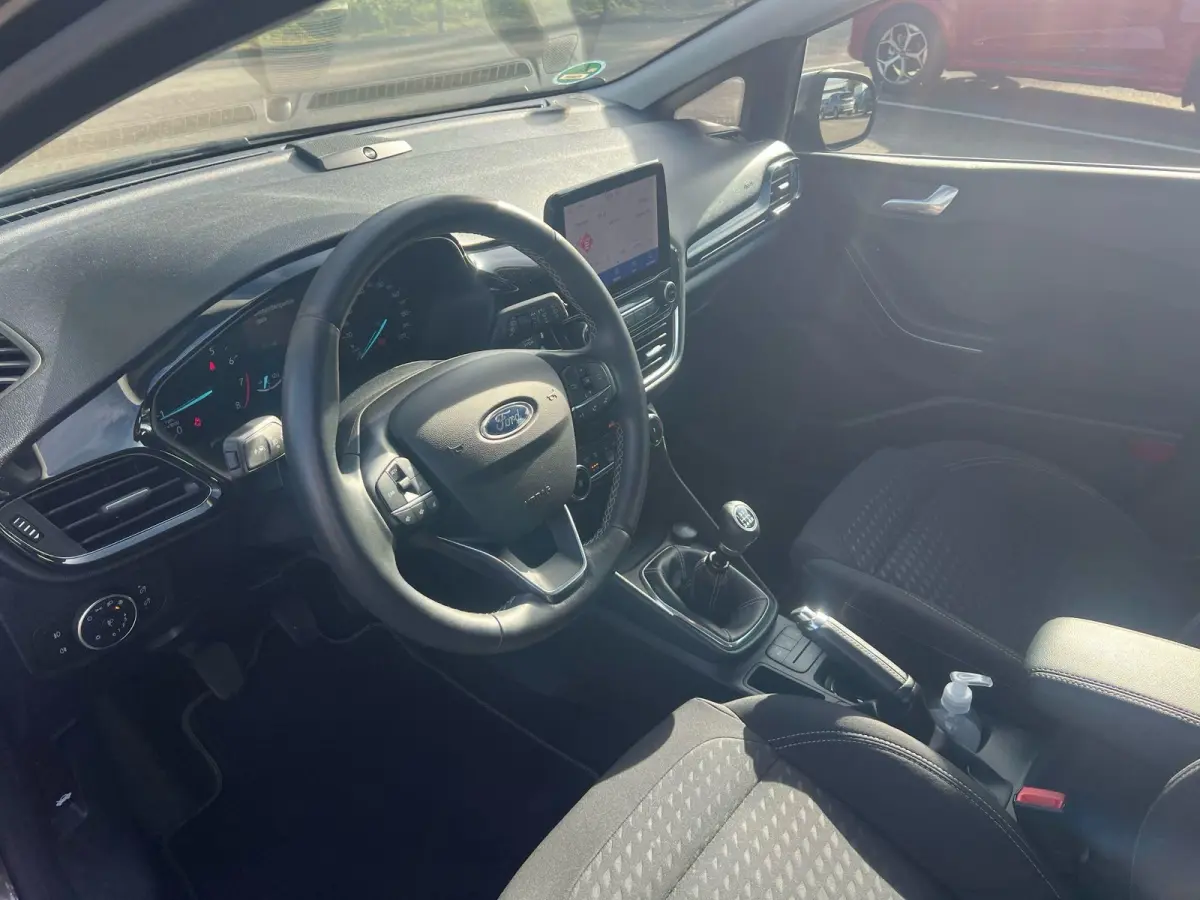 1.0 EcoBoost Titanium X | Nieuwstaat! | 1e-eigenaar | Dealeronderhouden | Stoel/stuur voorruitverwarming | B&O audio | Parkeersensoren achter | Cruise Control | Climate Control