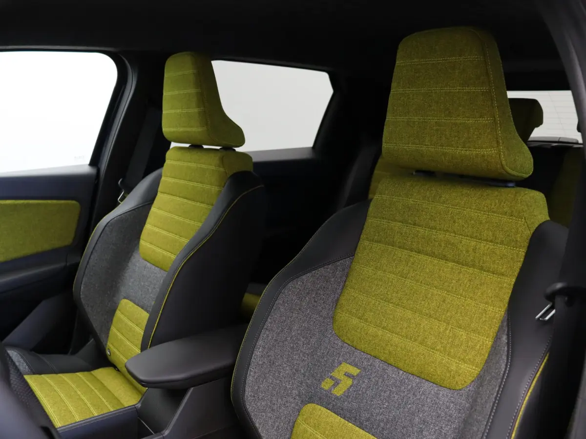 urban range iconic cinq 40 kWh | Vijf jaar garantie | Harman kardon | Blind spot warning |