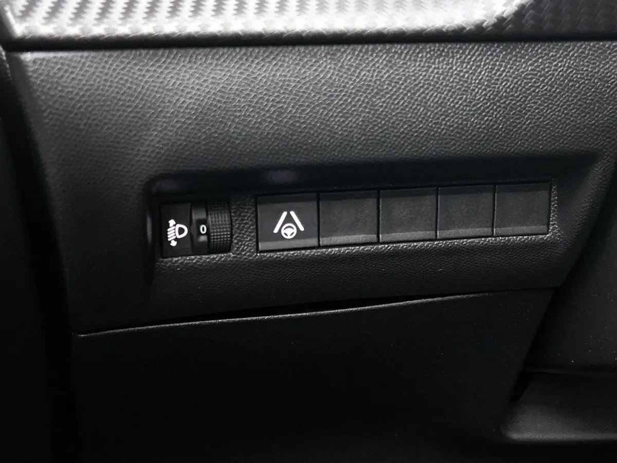 SUV Allure Hybrid 145pk Automaat | Navigatie | 360° Camera | Climate Control | Adaptieve Cruise Control | Parkeersensoren v+a | Keyless | Dodehoeksensor | Draadloze Apple Carplay / Android 