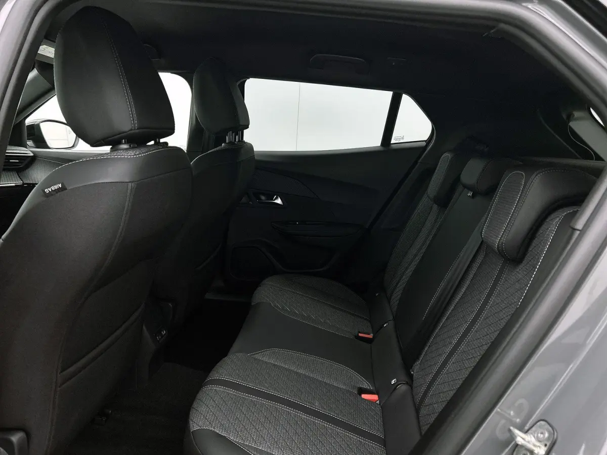 SUV Allure Hybrid 145pk Automaat | Navigatie | 360° Camera | Climate Control | Adaptieve Cruise Control | Parkeersensoren v+a | Keyless | Dodehoeksensor | Draadloze Apple Carplay / Android 