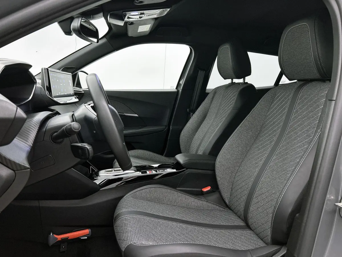 SUV Allure Hybrid 145pk Automaat | Navigatie | 360° Camera | Climate Control | Adaptieve Cruise Control | Parkeersensoren v+a | Keyless | Dodehoeksensor | Draadloze Apple Carplay / Android 