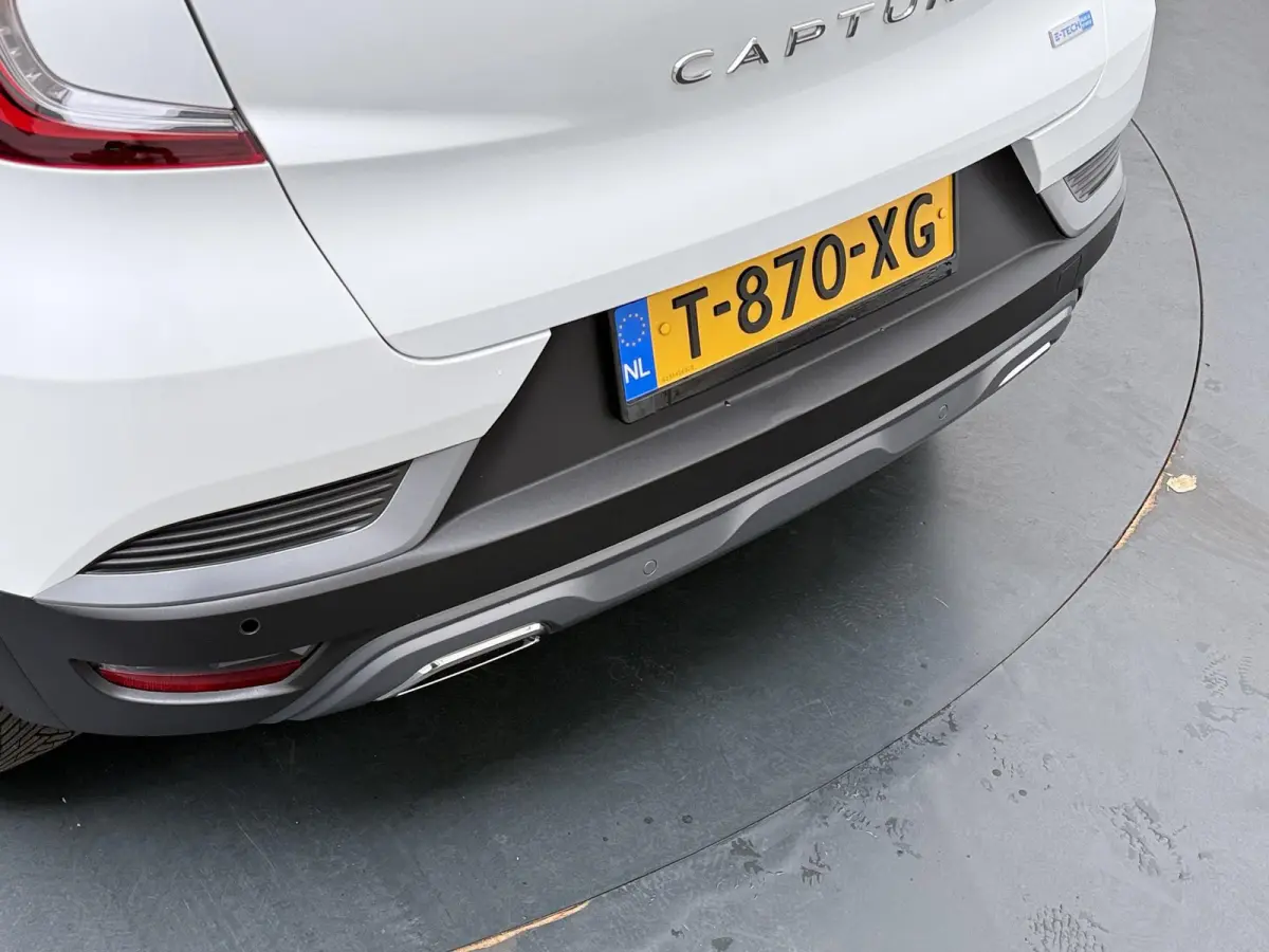 R.S. Line E-Tech Plug-in Hybrid 160 | Stoelverw. | achteruitrijcamera | groot navigatie |