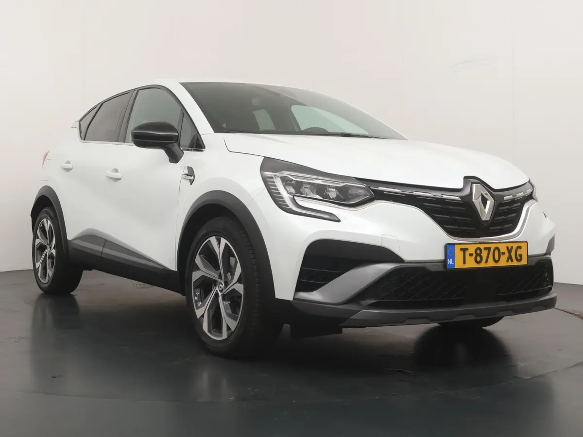 R.S. Line E-Tech Plug-in Hybrid 160 | Stoelverw. | achteruitrijcamera | groot navigatie |