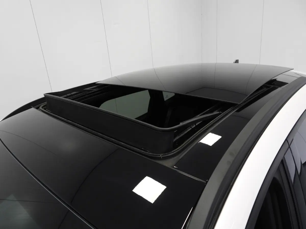 2.5 PHEV Plug-In ST-Line X TREKH./NAVI/SCHUIFDAK/LED/B&O/18"LMV!