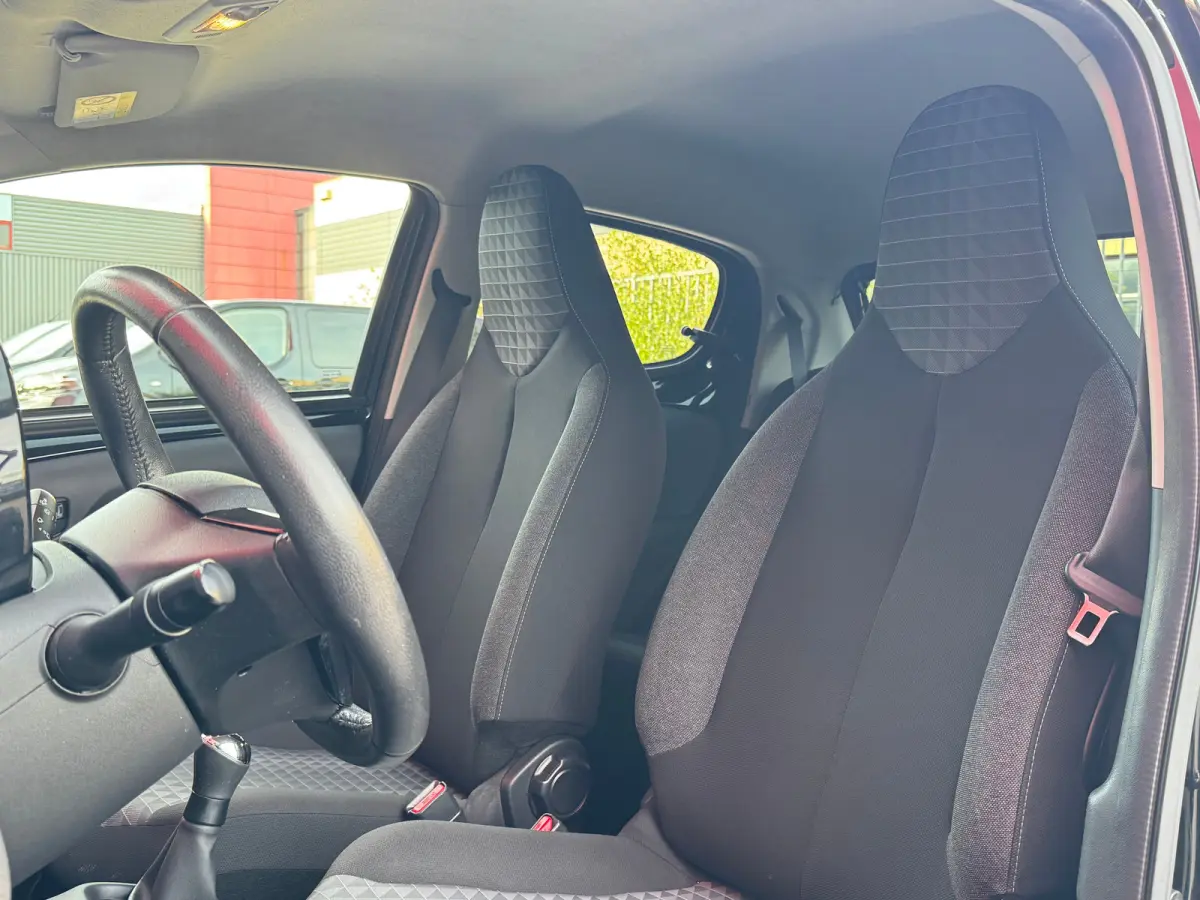 1.0 e-VTi Active | Elektrische Ramen Voor | Airco