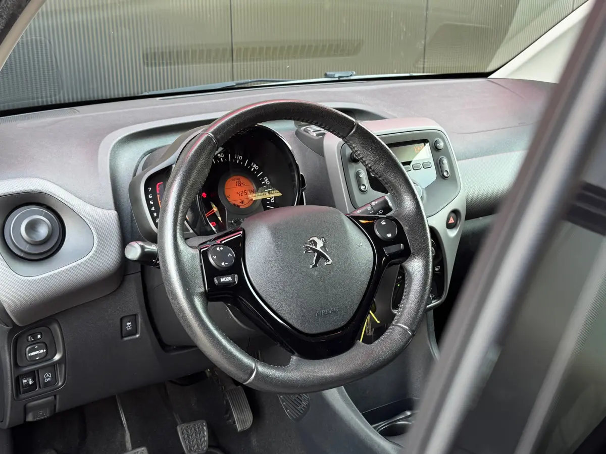 1.0 e-VTi Active | Elektrische Ramen Voor | Airco