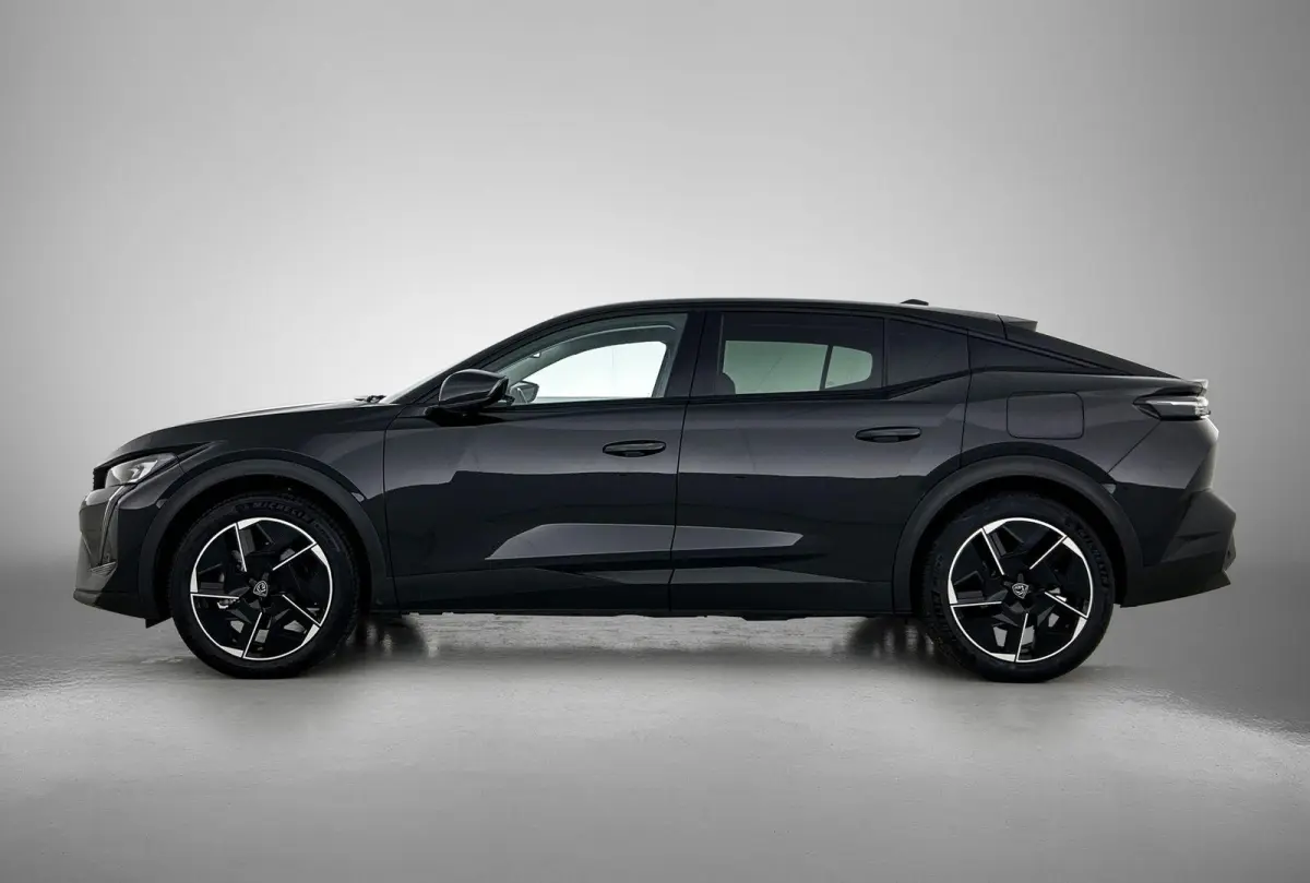 Allure Avantage 1.6 Plug-in HYbrid 225pk Automaat | Navigatie | 360° Camera | Adaptieve Cruise Control | Climate Control | Parkeersensoren | Keyless | Winterpakket | Draadloze Apple Carplay