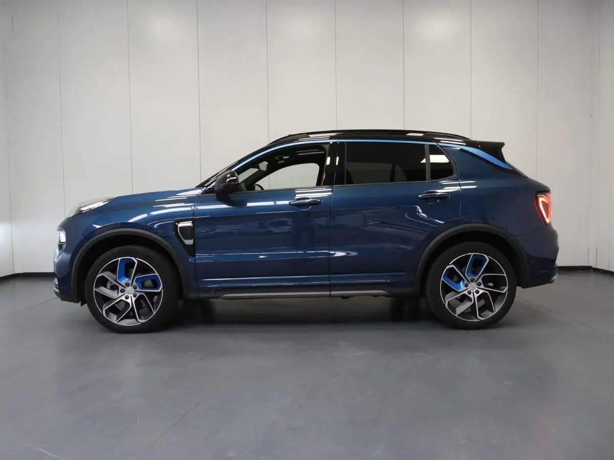 1.5 PHEV Plug-In ZWARTE HEMEL/360CAM/SCHUIFDAK/LED/20"LMV!