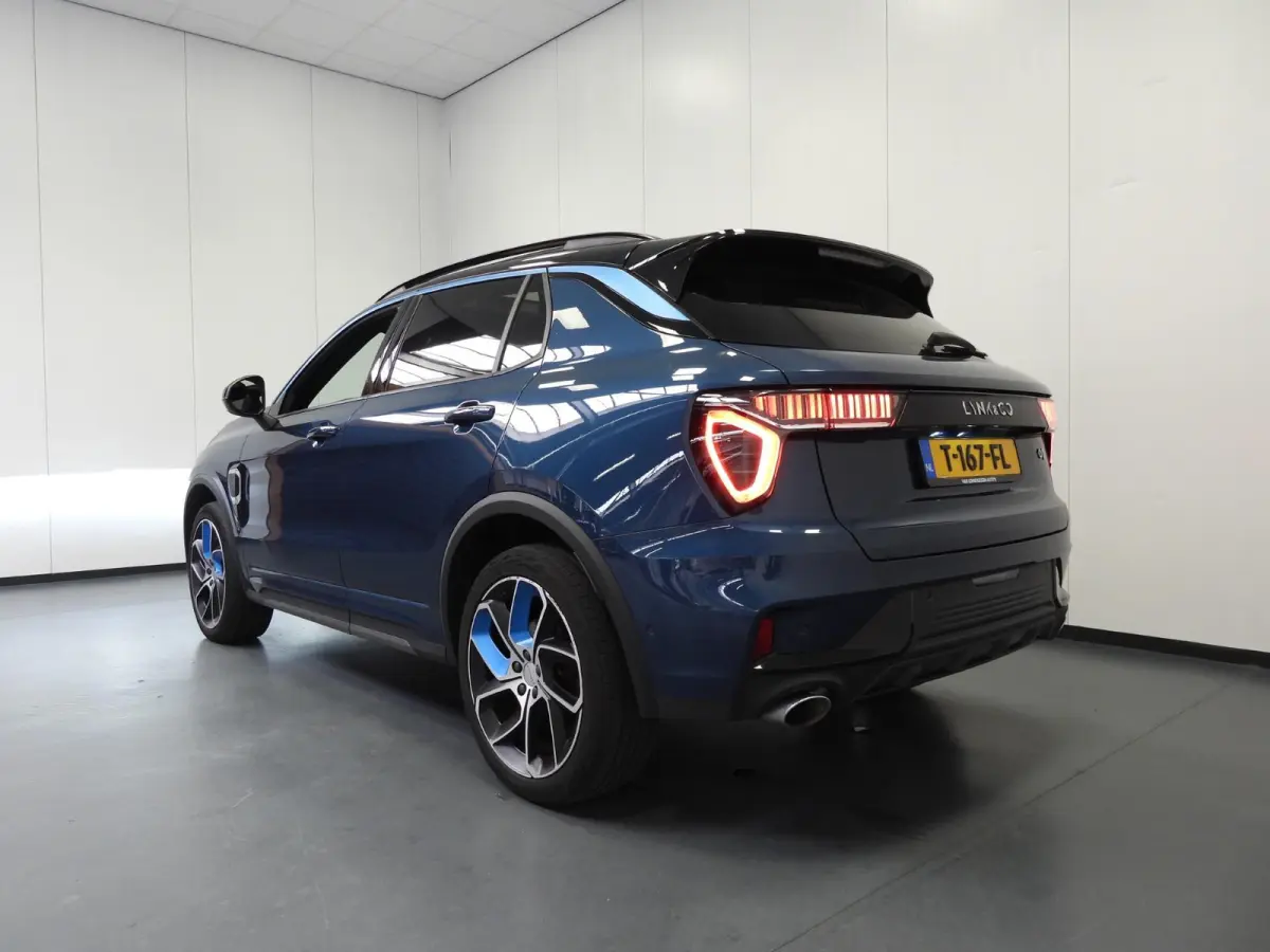 1.5 PHEV Plug-In ZWARTE HEMEL/360CAM/SCHUIFDAK/LED/20"LMV!