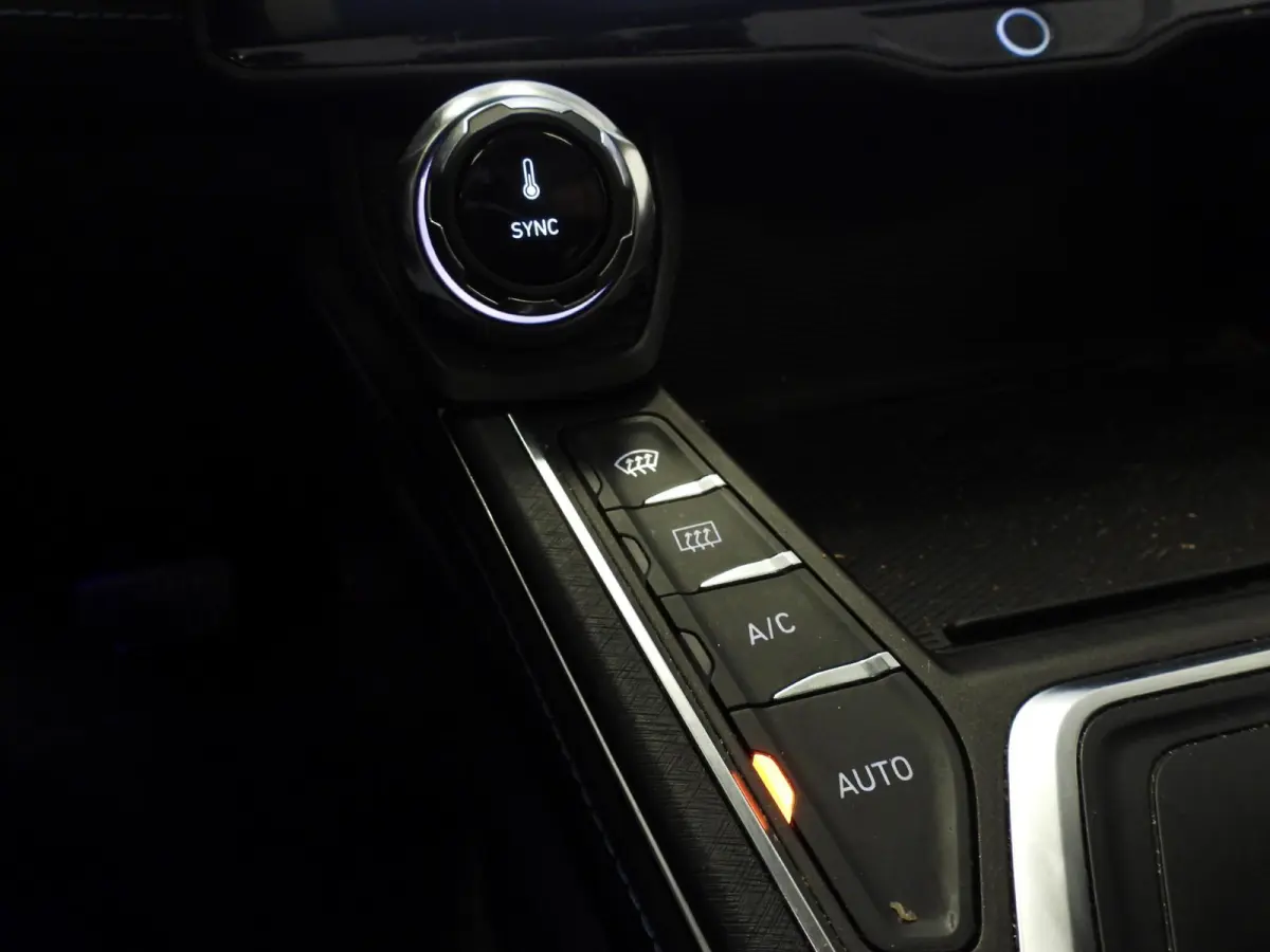 1.5 PHEV Plug-In ZWARTE HEMEL/360CAM/SCHUIFDAK/LED/20"LMV!