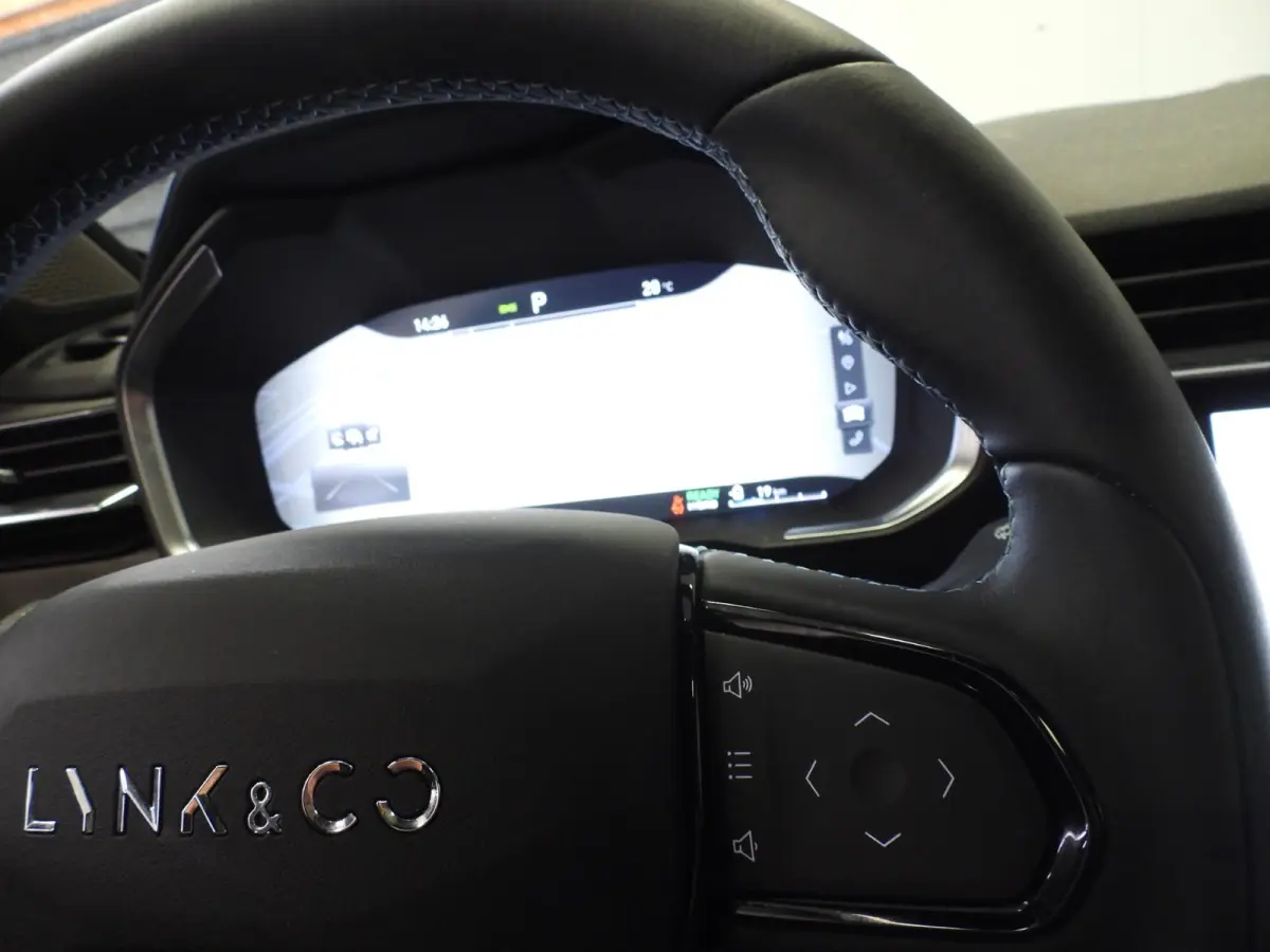 1.5 PHEV Plug-In ZWARTE HEMEL/360CAM/SCHUIFDAK/LED/20"LMV!