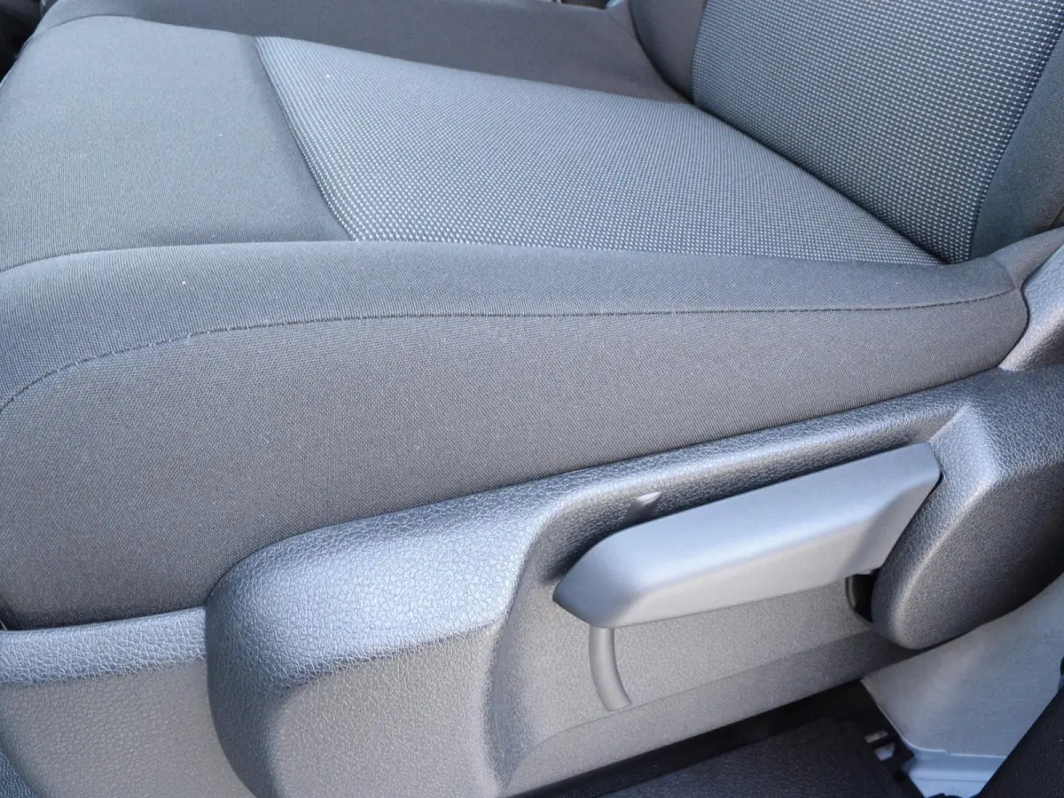 EV L2 75 kWh Surround NAV pakket | Geïsoleerde comfort scheidingswand met vaste ruit | Reservewiel | 7.9% financial lease mogelijk