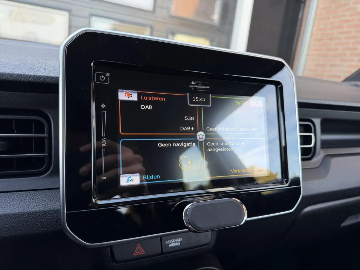 1.2 Smart Hybrid Select SLECHTS 42.658 KM | 1E EIG | NAVI | CAMERA | LMV |
