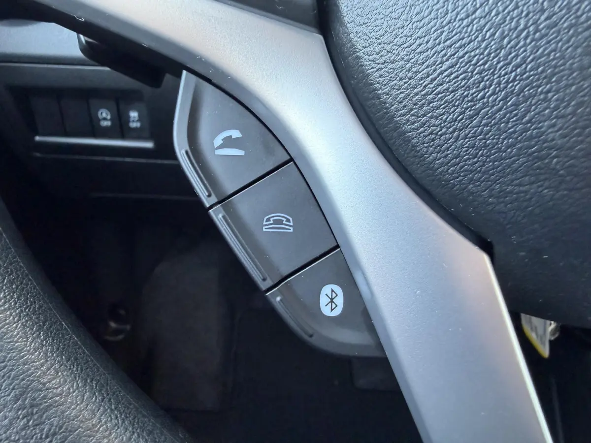 1.2 Smart Hybrid Select SLECHTS 42.658 KM | 1E EIG | NAVI | CAMERA | LMV |