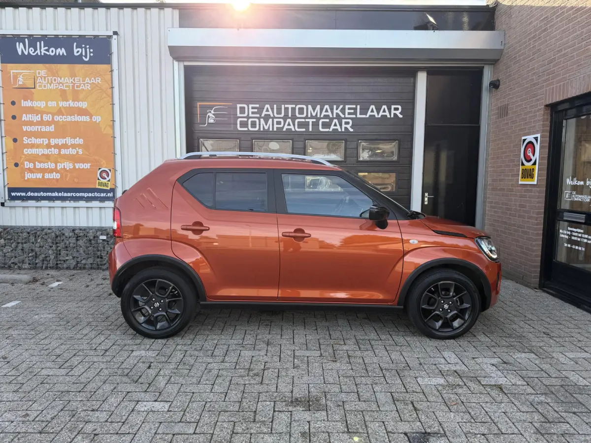 1.2 Smart Hybrid Select SLECHTS 42.658 KM | 1E EIG | NAVI | CAMERA | LMV |