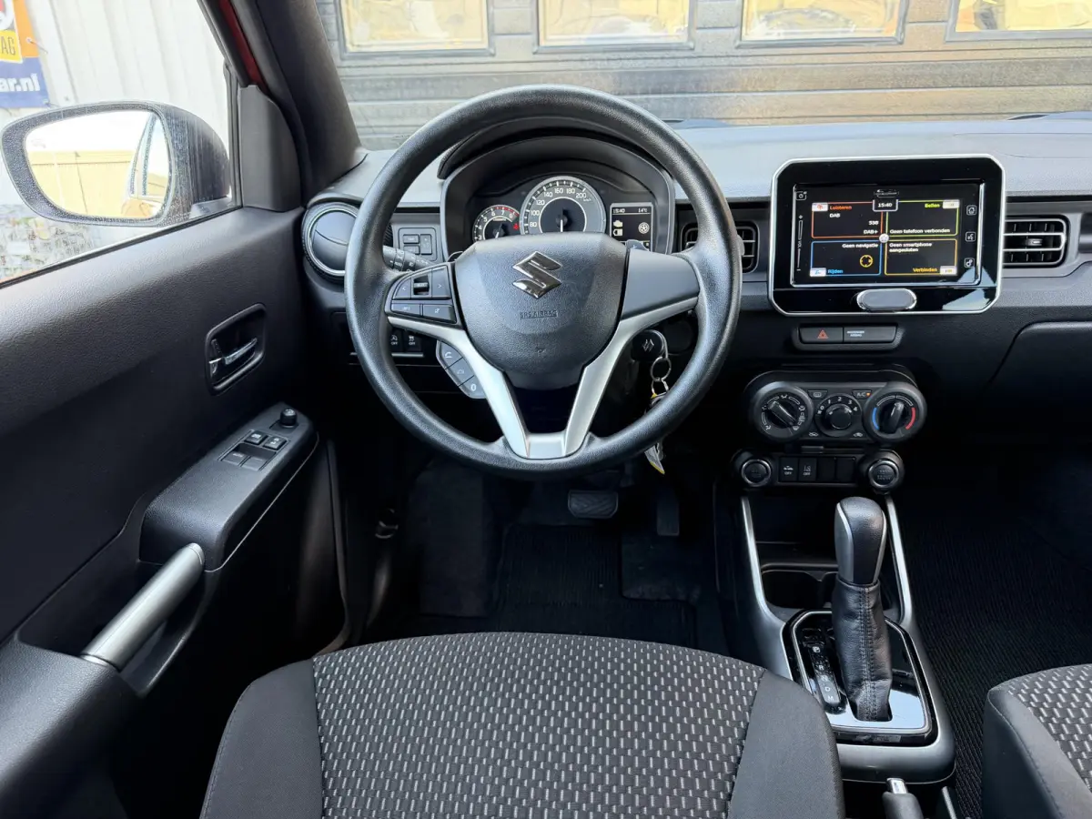 1.2 Smart Hybrid Select SLECHTS 42.658 KM | 1E EIG | NAVI | CAMERA | LMV |