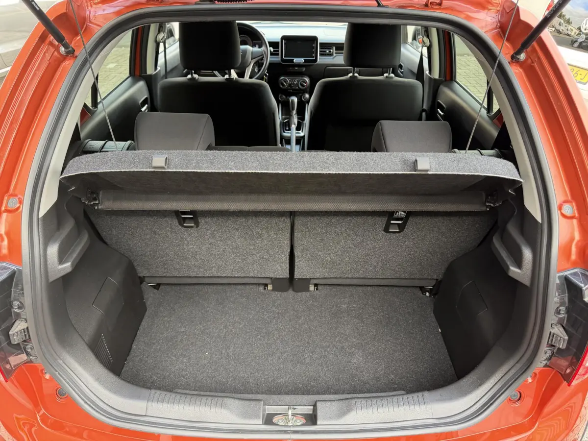 1.2 Smart Hybrid Select SLECHTS 42.658 KM | 1E EIG | NAVI | CAMERA | LMV |